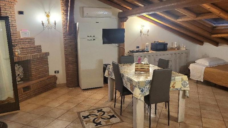 Casa Vacanza Lmt Aci Catena Экстерьер фото